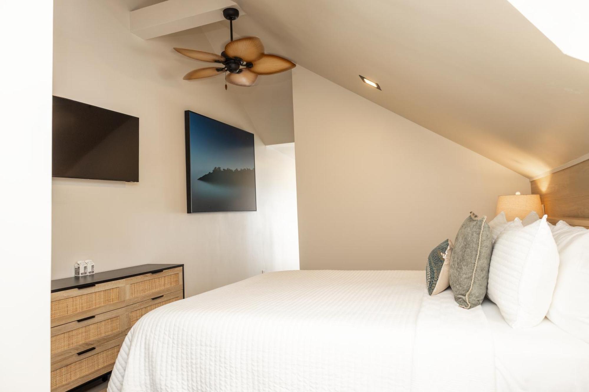 The Key West Hotel Экстерьер фото